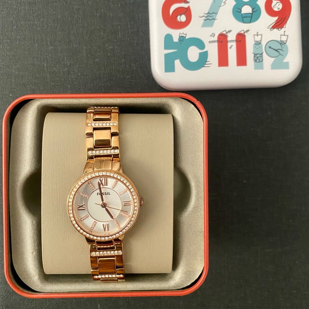 ‼️SOLD‼️Fossil Ladies watch